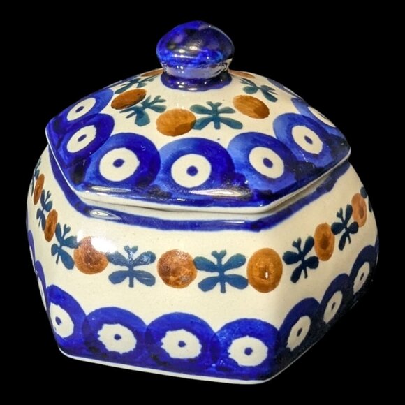 Polish Pottery Trinket Box Boleslawiec Hexagon Mosquito Pattern Signed with Lid - Picture 6 of 7